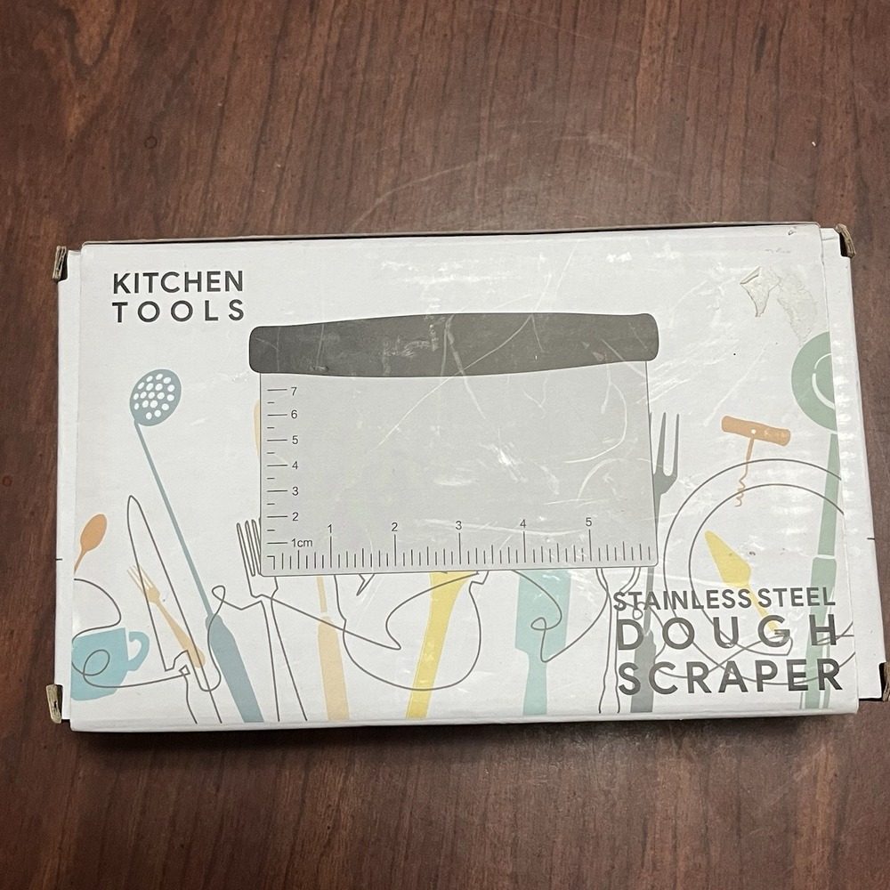 Stainless Steel Dough Scraper Cutter – Pizza, Pastry & Cake Baking Tool